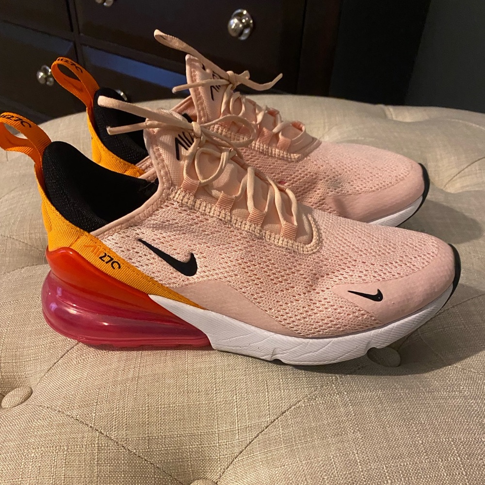 Nike Air Max 270 Pink/Peach